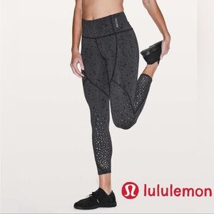 Lululemon x Soul Cycle to the beat leggings size 6 reflective length 24”